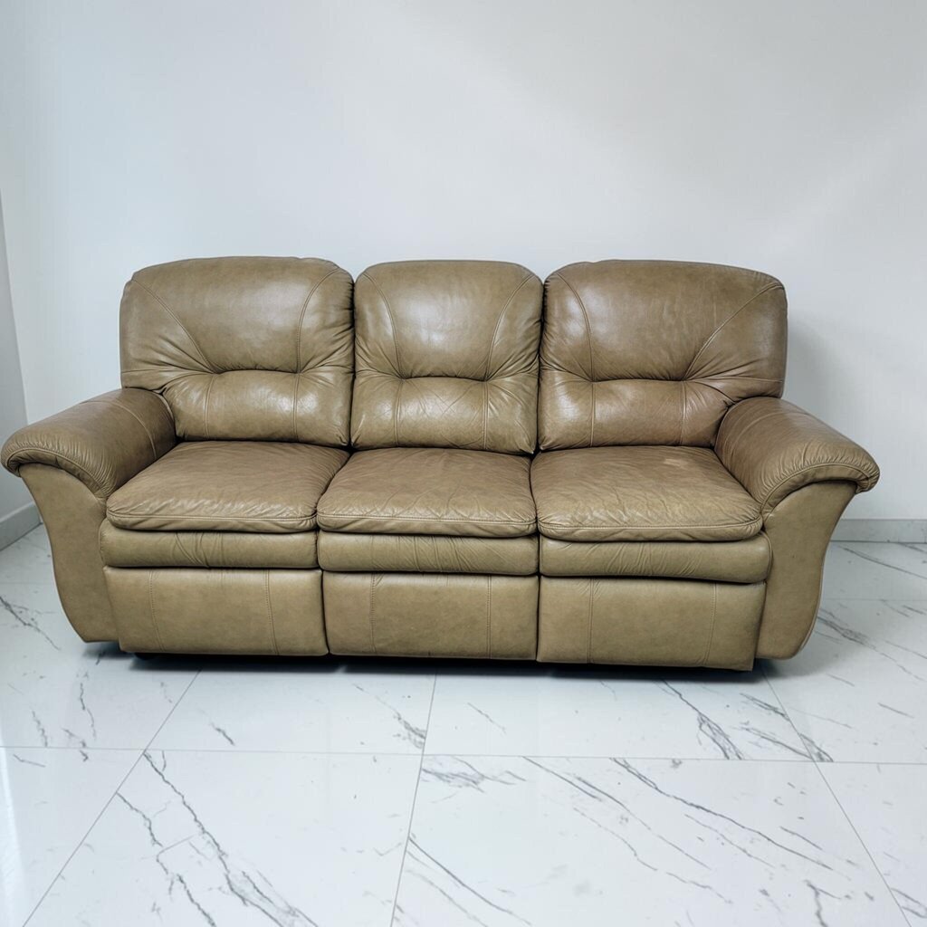 8696 La-Z-Boy Pinnacle Reclining Sofa