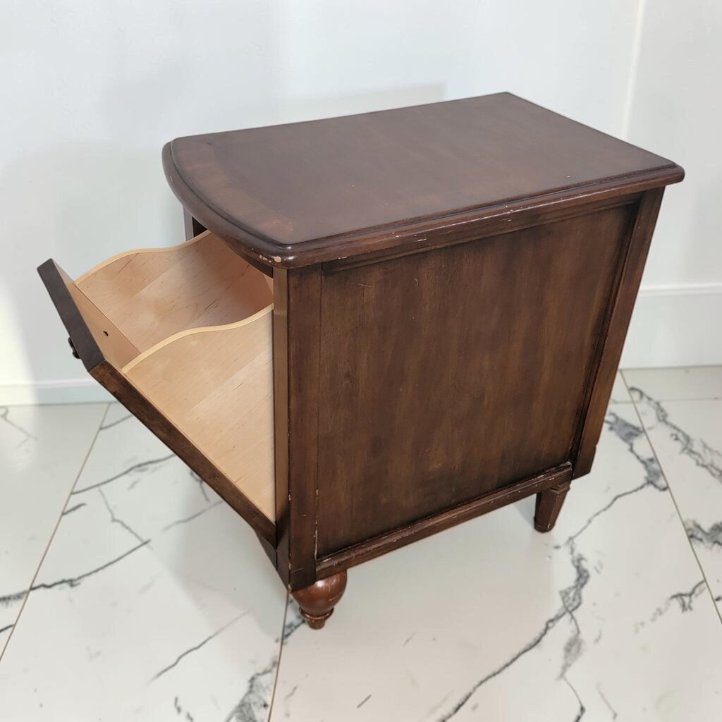 8705 Traditional Dark Wood Side #Table with Integrated Cupholders and Tilt-Out Bin