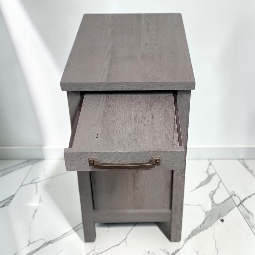 8713 Weathered Grey Chairside End Table with Pull-out Tray
