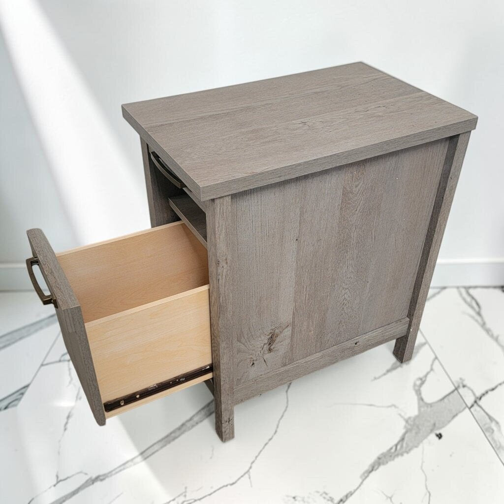 8713 Weathered Grey Chairside End Table with Pull-out Tray