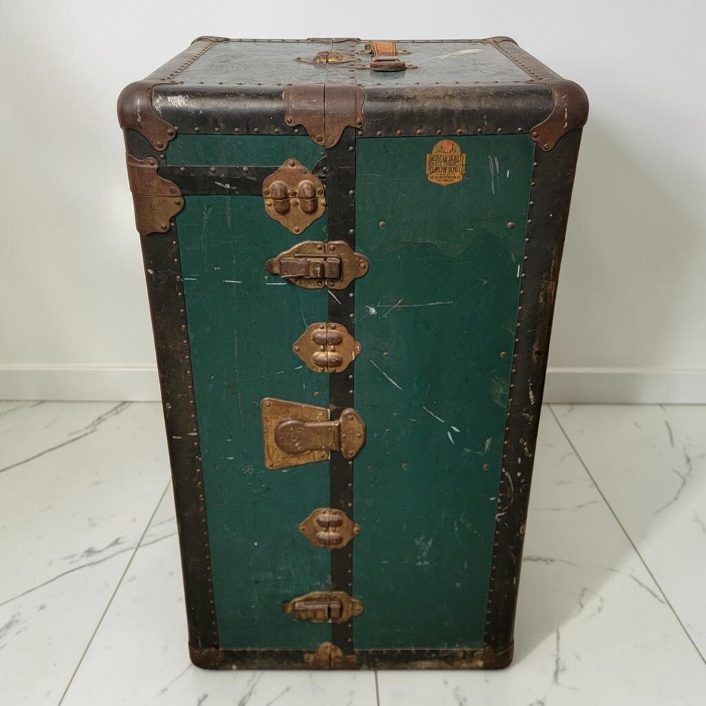 8747 1930's Green Antique Steamer #Trunk