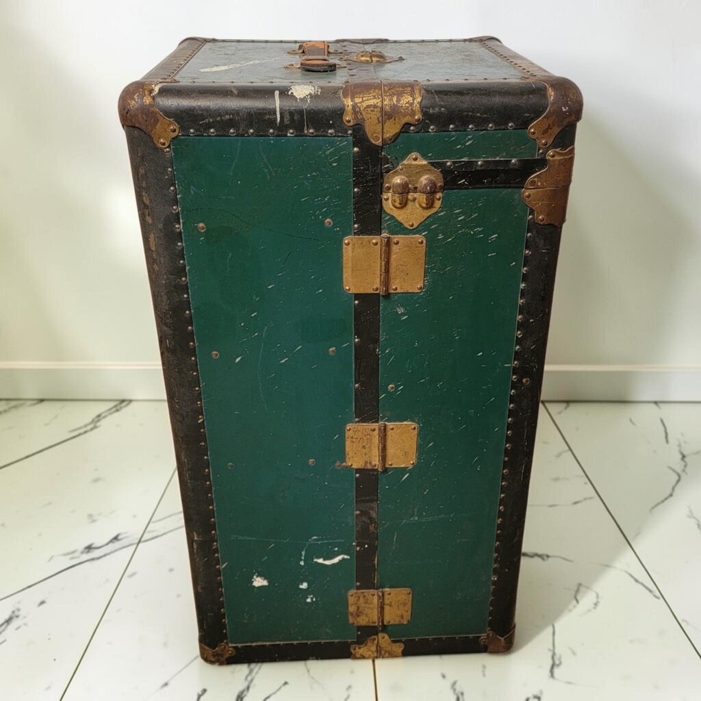 8747 1930's Green Antique Steamer #Trunk