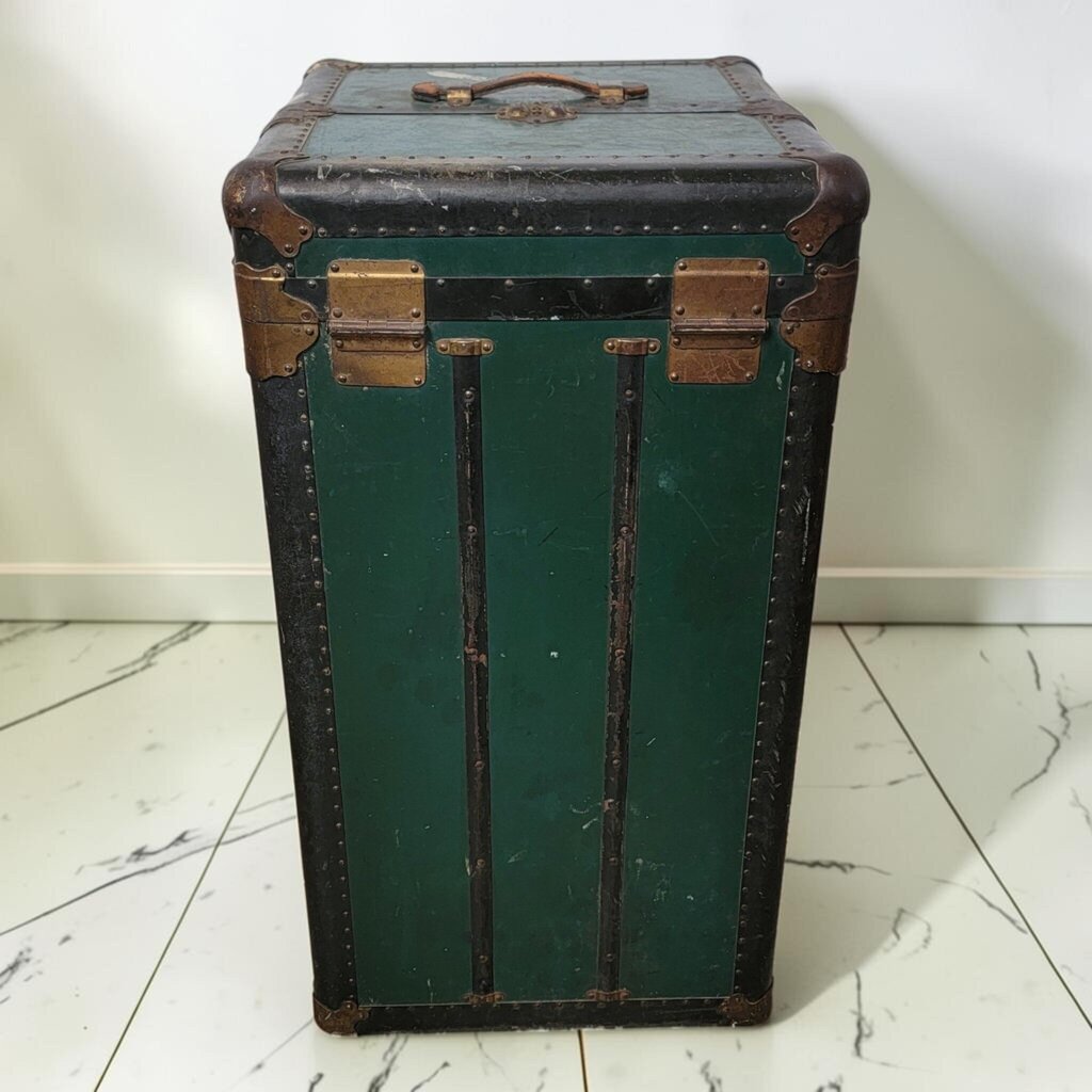 8747 1930's Green Antique Steamer #Trunk