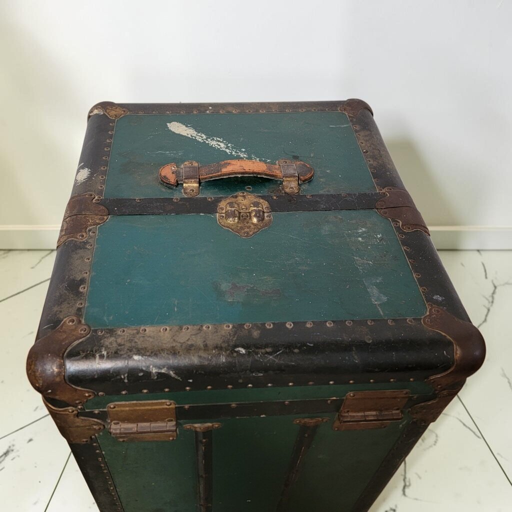 8747 1930's Green Antique Steamer #Trunk