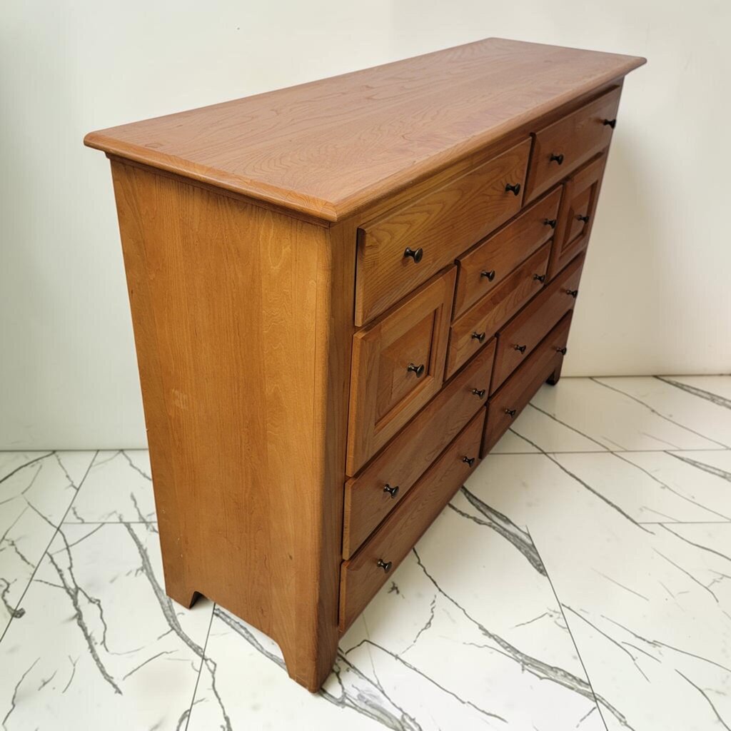 8755 Transitional Honey Oak 9-Drawer #Dresser