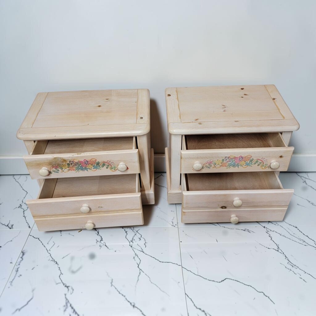8763-8764 Vintage Floral #Nightstand