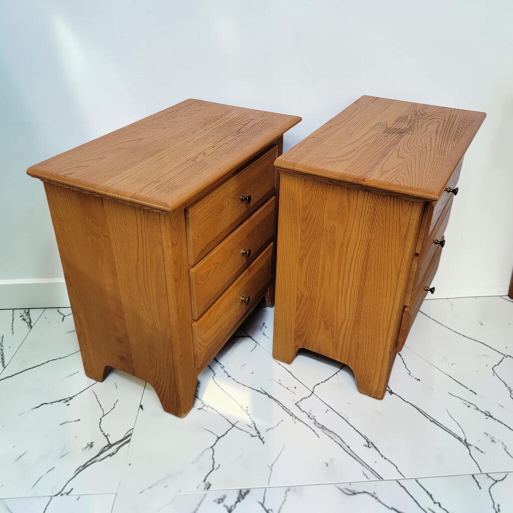 8766-8767 Vintage Golden Oak 3 Drawer #Nightstand