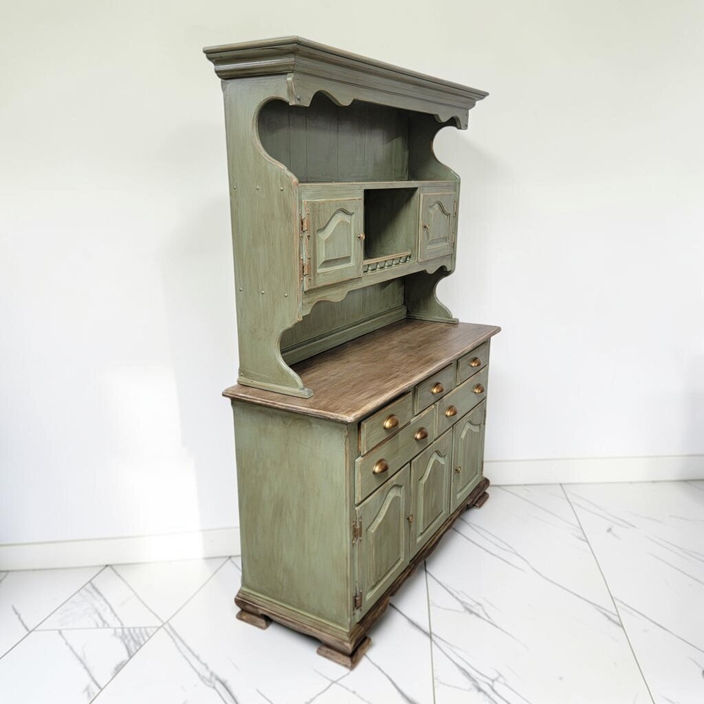 8771 2 Piece Gold and Green Hutch