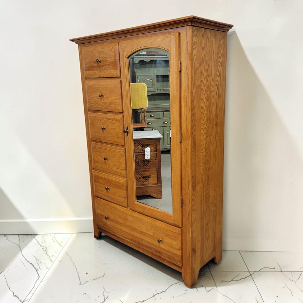8772 Oak Chifferobe with Mirrored Door