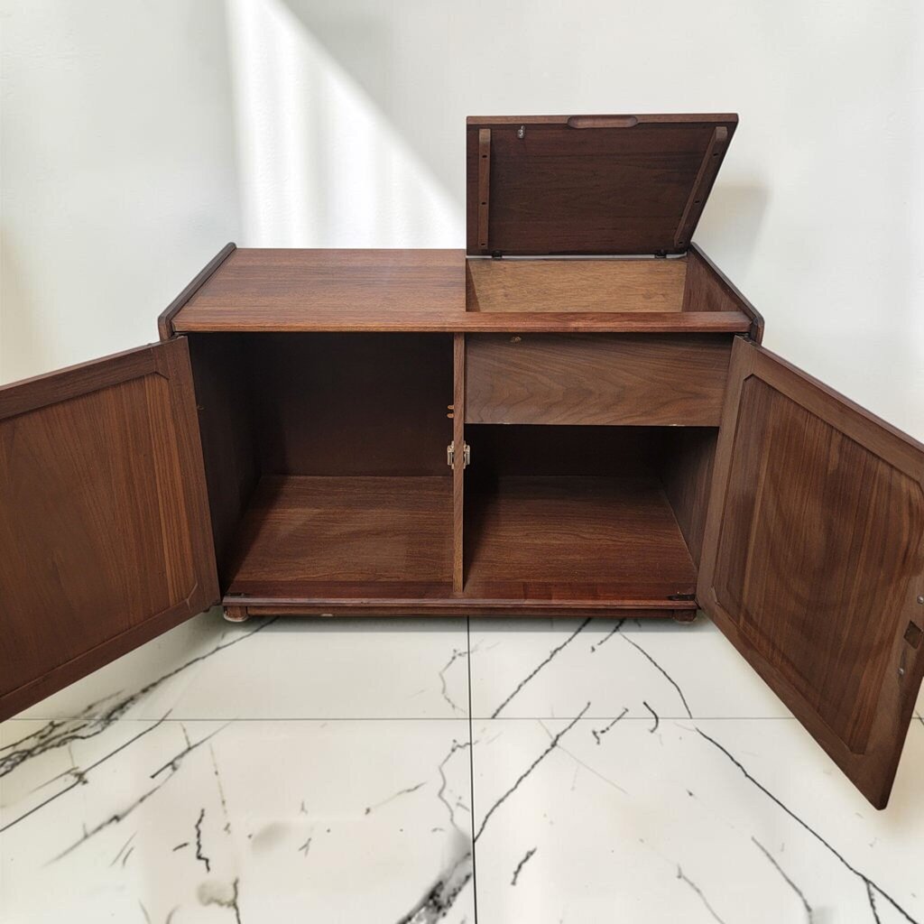 8794 Mid-Century Modern Walnut Flip-Top Bar #Cabinet ~ FURNITURE