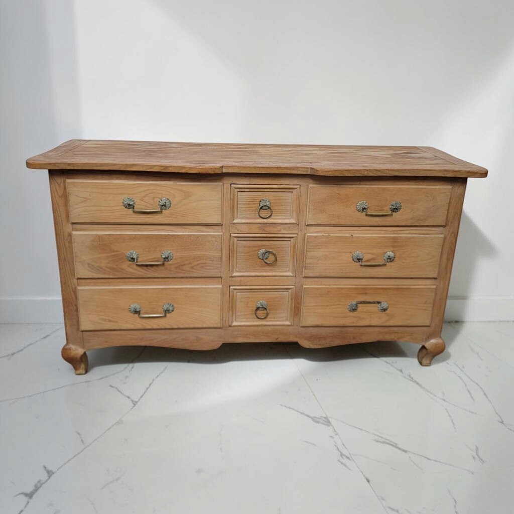 8813 Vintage French Provincial Nine-Drawer #Dresser