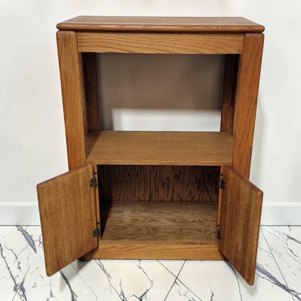 8814 Danish Modern Oak Entertainment Cabinet