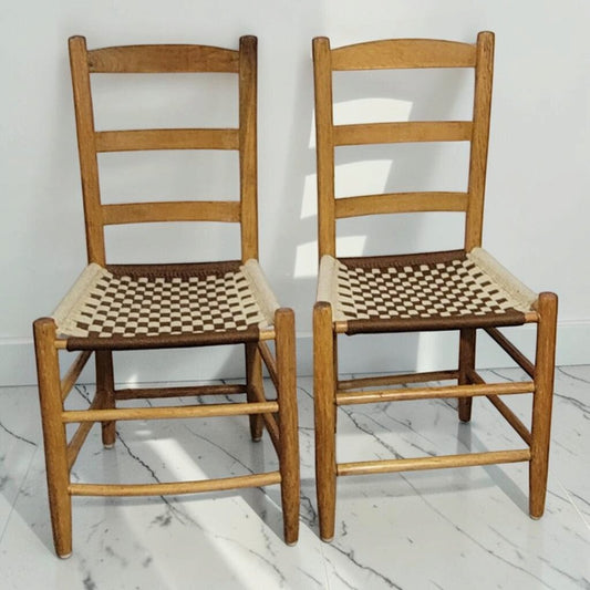 8821-8822 American Shaker-Style Ladderback Chairs