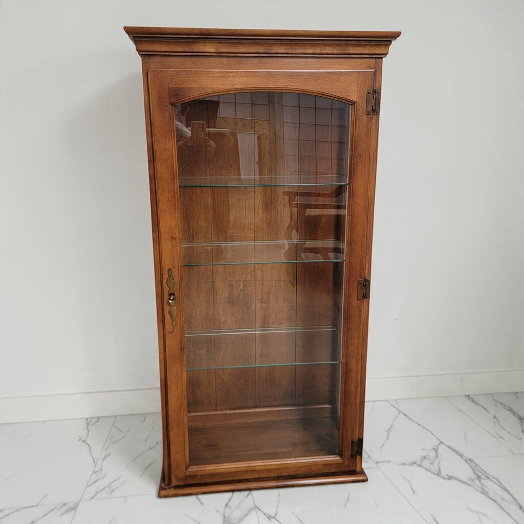 8693 Harbor House Vintage Arched Glass Door Curio Cabinet Used ~ FURNITURE