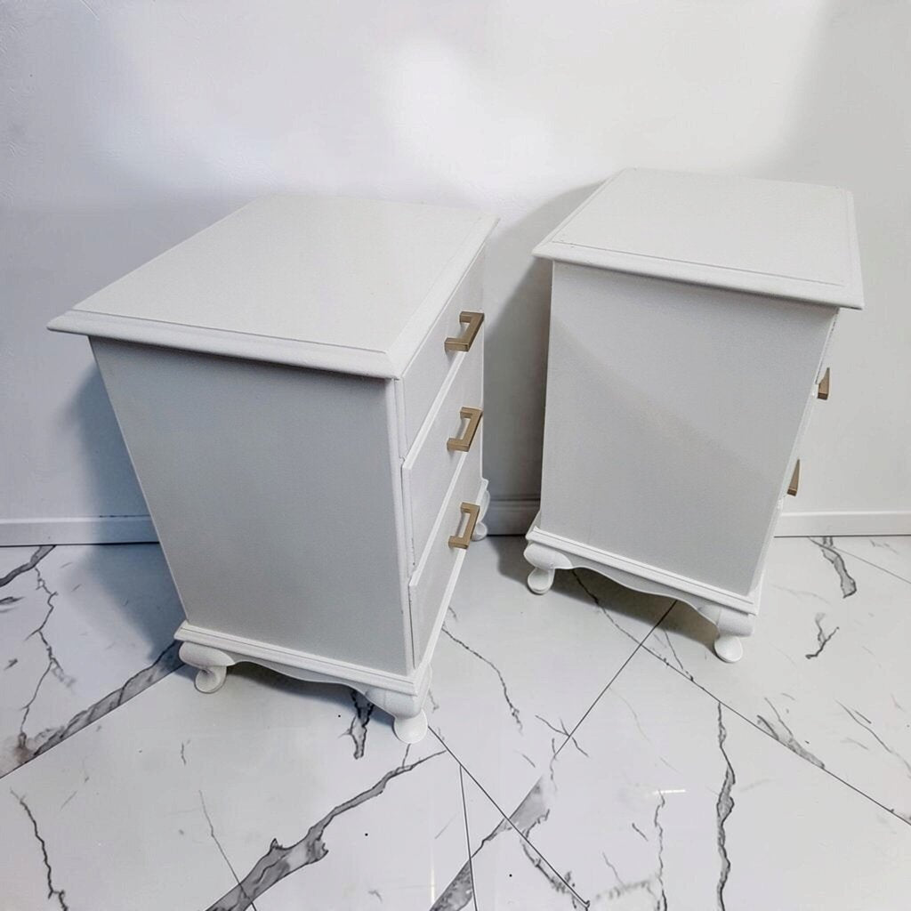 8848-8849 White French Provincial Three-Drawer #Nightstands