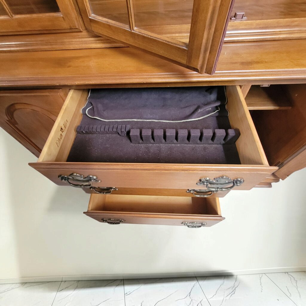 8859 Ethan Allen Maple #Hutch