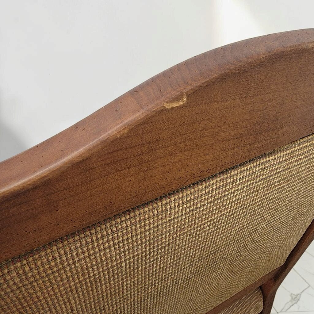 8867 Mid-Century Colonial Revival Upholstered #Chair