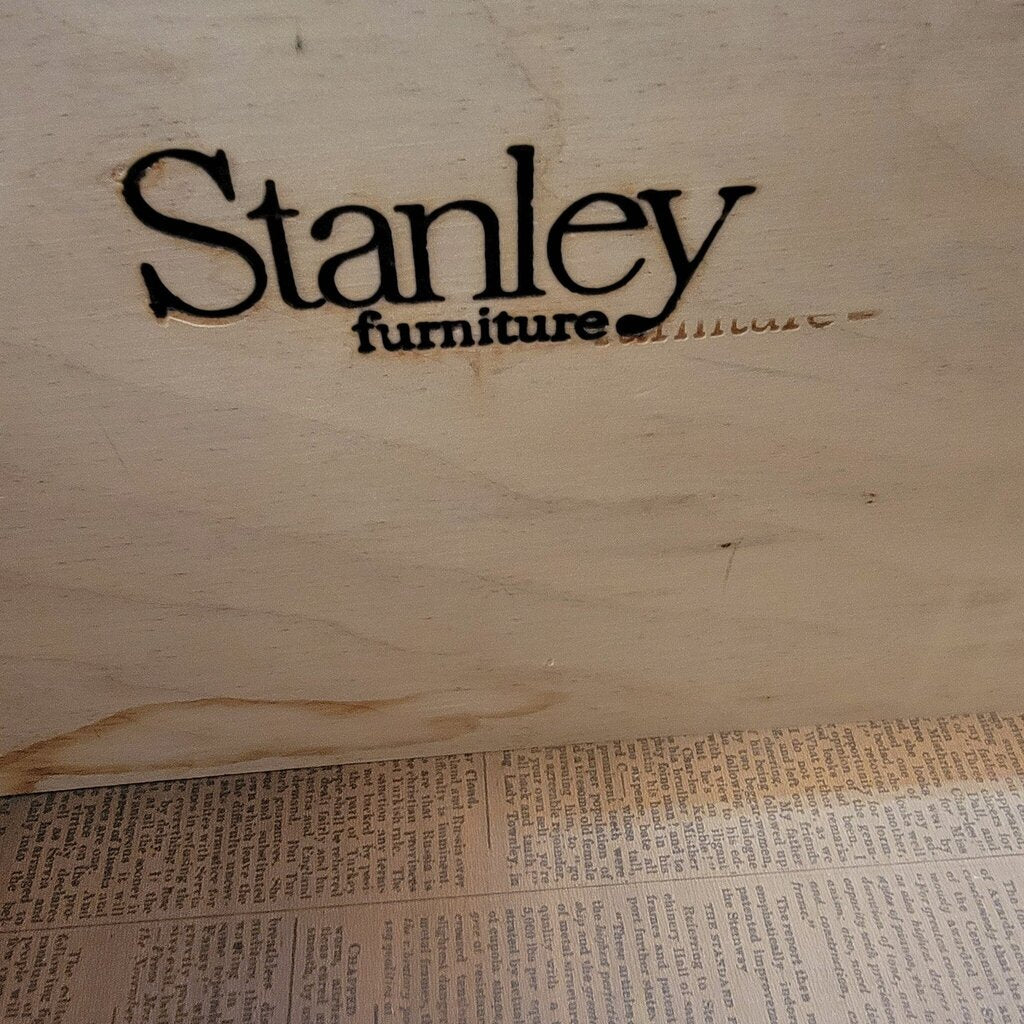 8870 Stanley 4 Drawer Bow- Front Pine #Chest