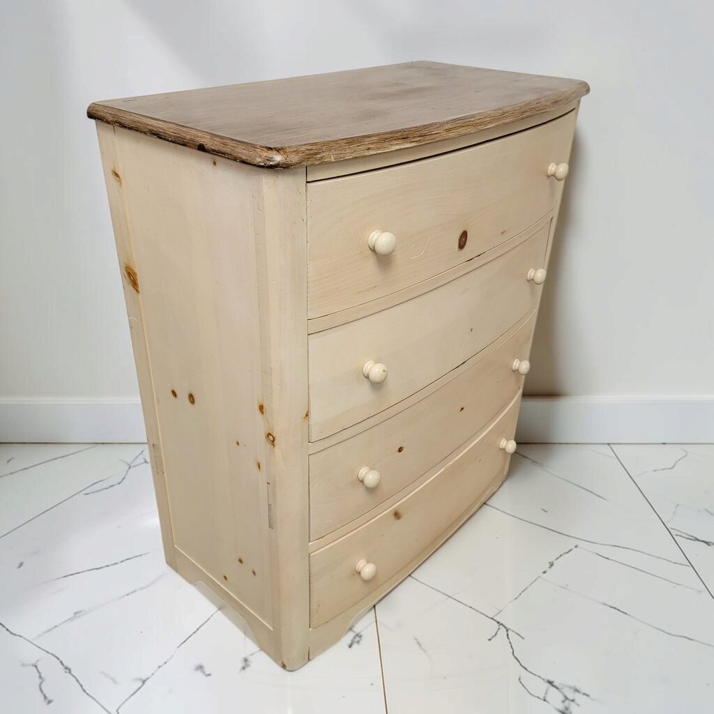 8870 Stanley 4 Drawer Bow- Front Pine #Chest