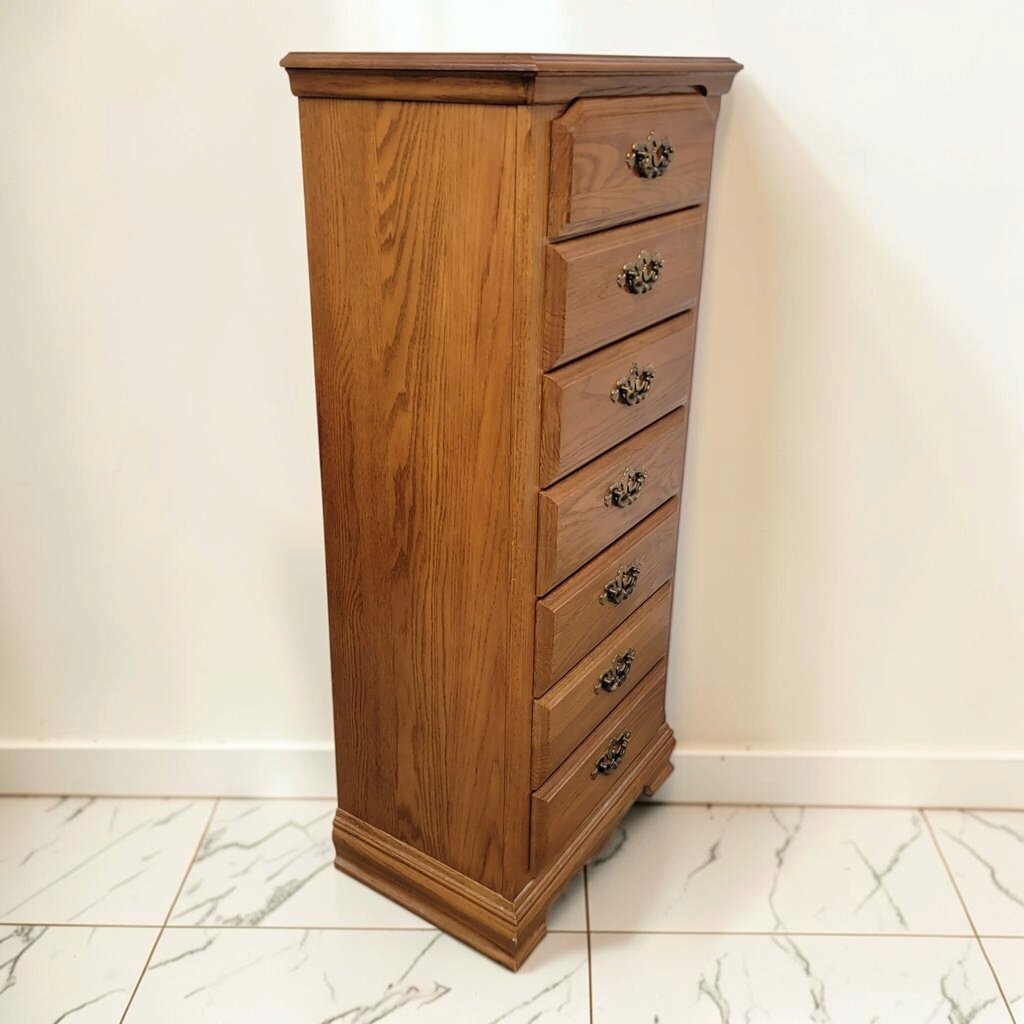 8871 Cochrane Furniture 7- Drawer Oak Lingerie Chest