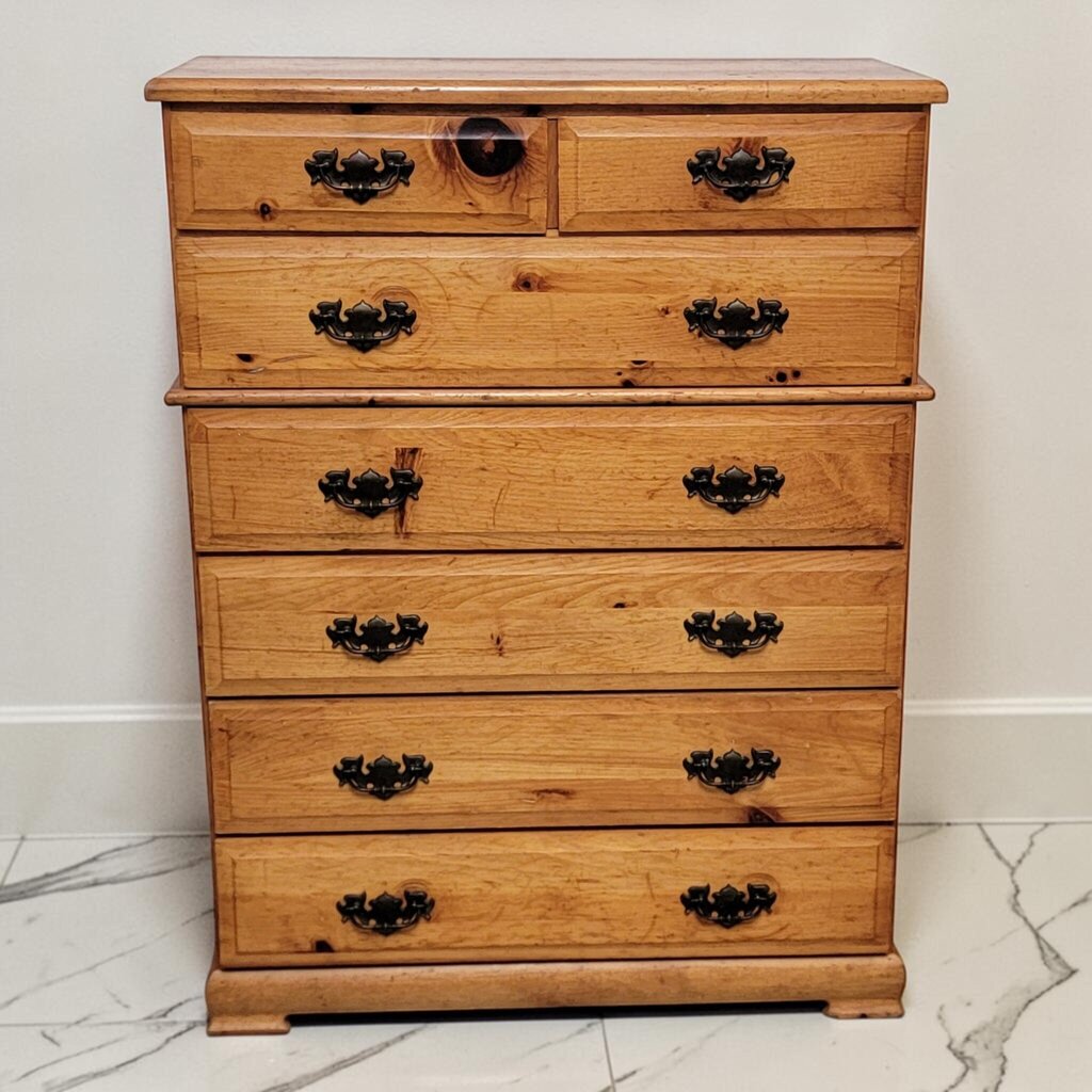 8873 Mid-20th Century Colonial Revival Knotty Pine Vintage 7 Drawer Chest has Tight Bottom Drawer