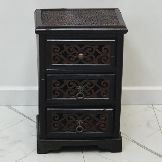 8887 Contemporary Asian- Inspired Three- Drawer Accent Chest