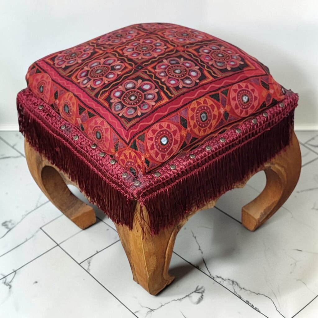 8912 Red Tapestry #Stool