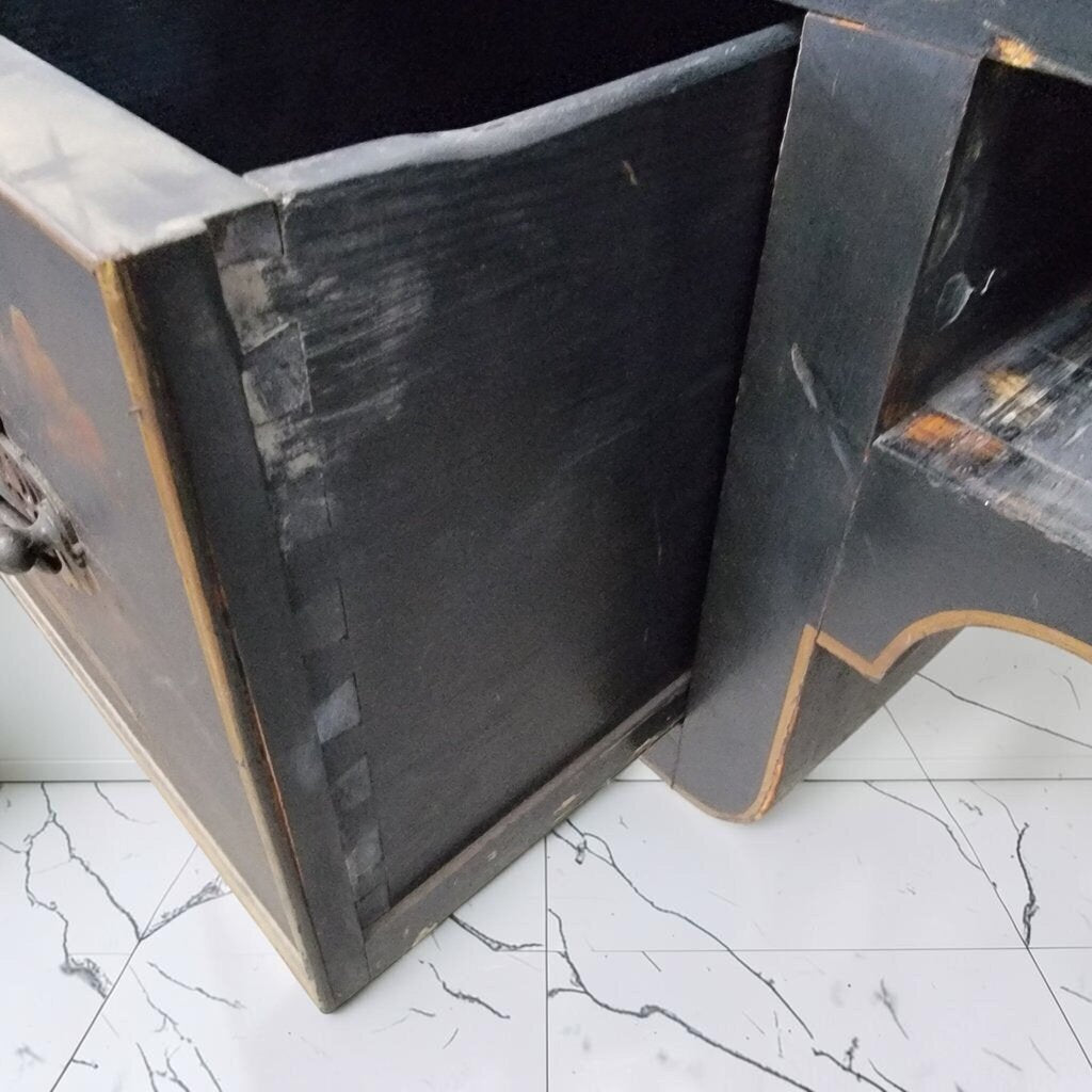 8915 Asian Inspired 1800's Dual Sided #Desk