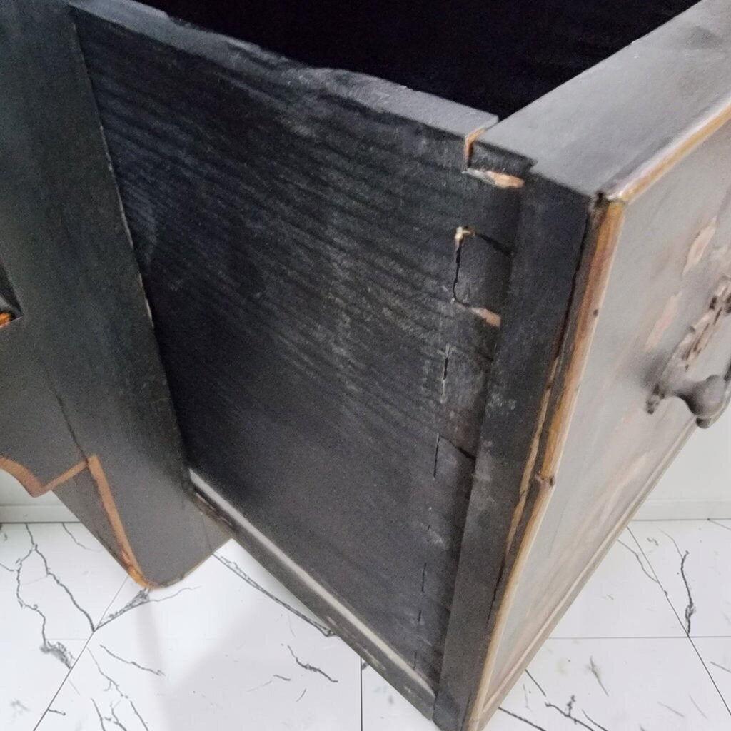 8915 Asian Inspired 1800's Dual Sided #Desk