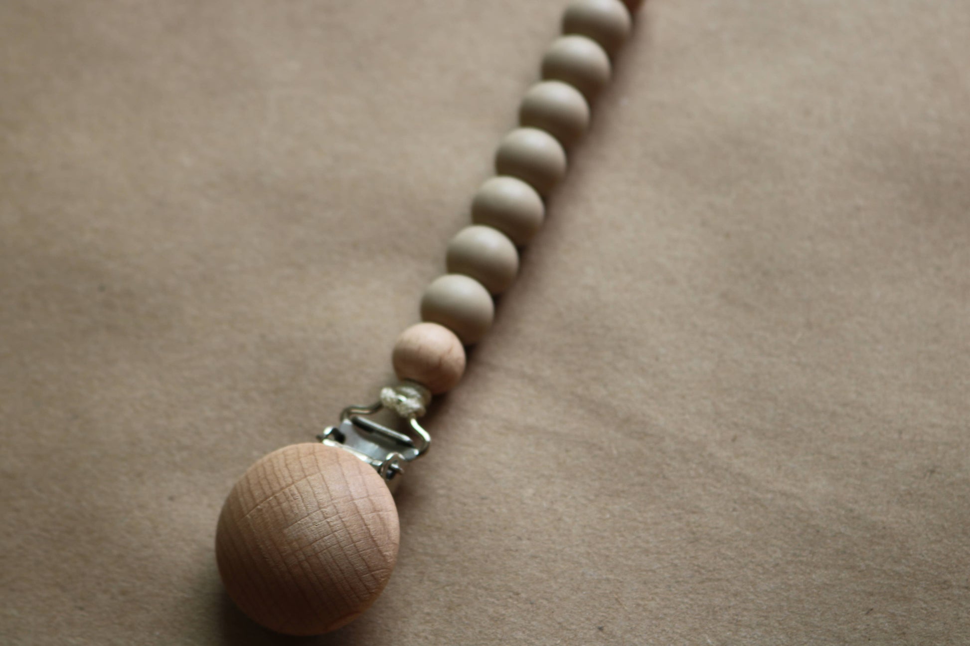 Pacifier Clip- Oatmeal
