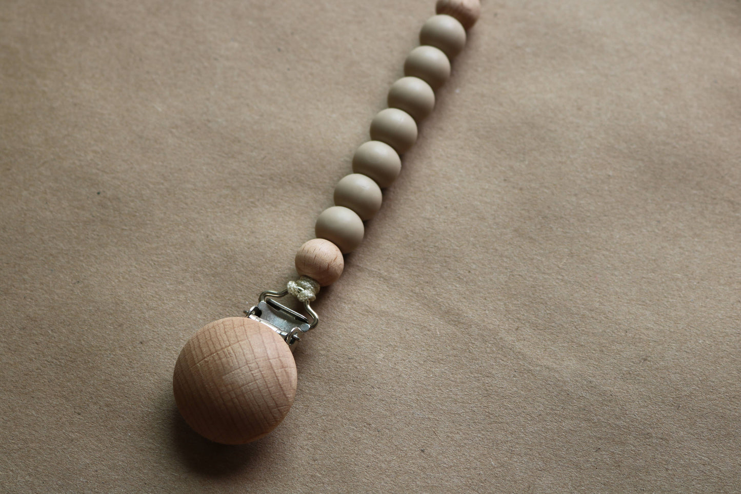 Pacifier Clip- Oatmeal