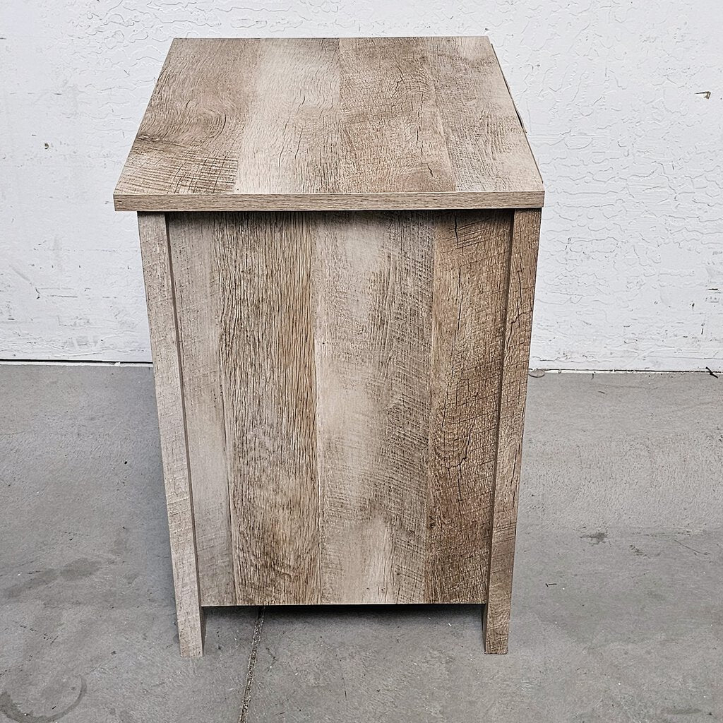 BARNWOOD STYLE NIGHTSTAND WITH DRAWER