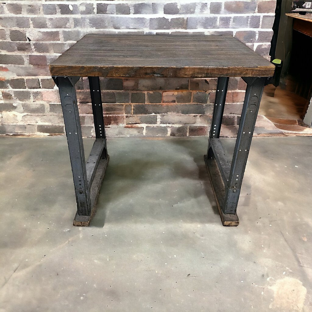 4811 INDUSTRIAL METAL AND WOOD PUB TABLE